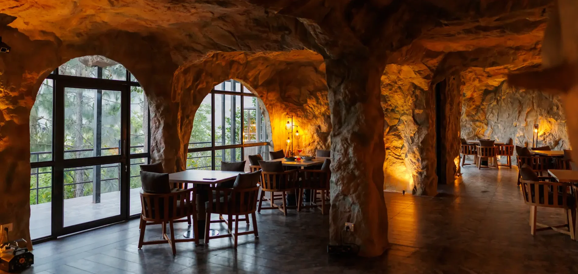 cave-club-1